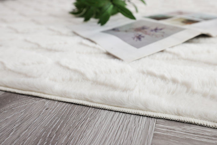 Pelo Diamond Washable Rug