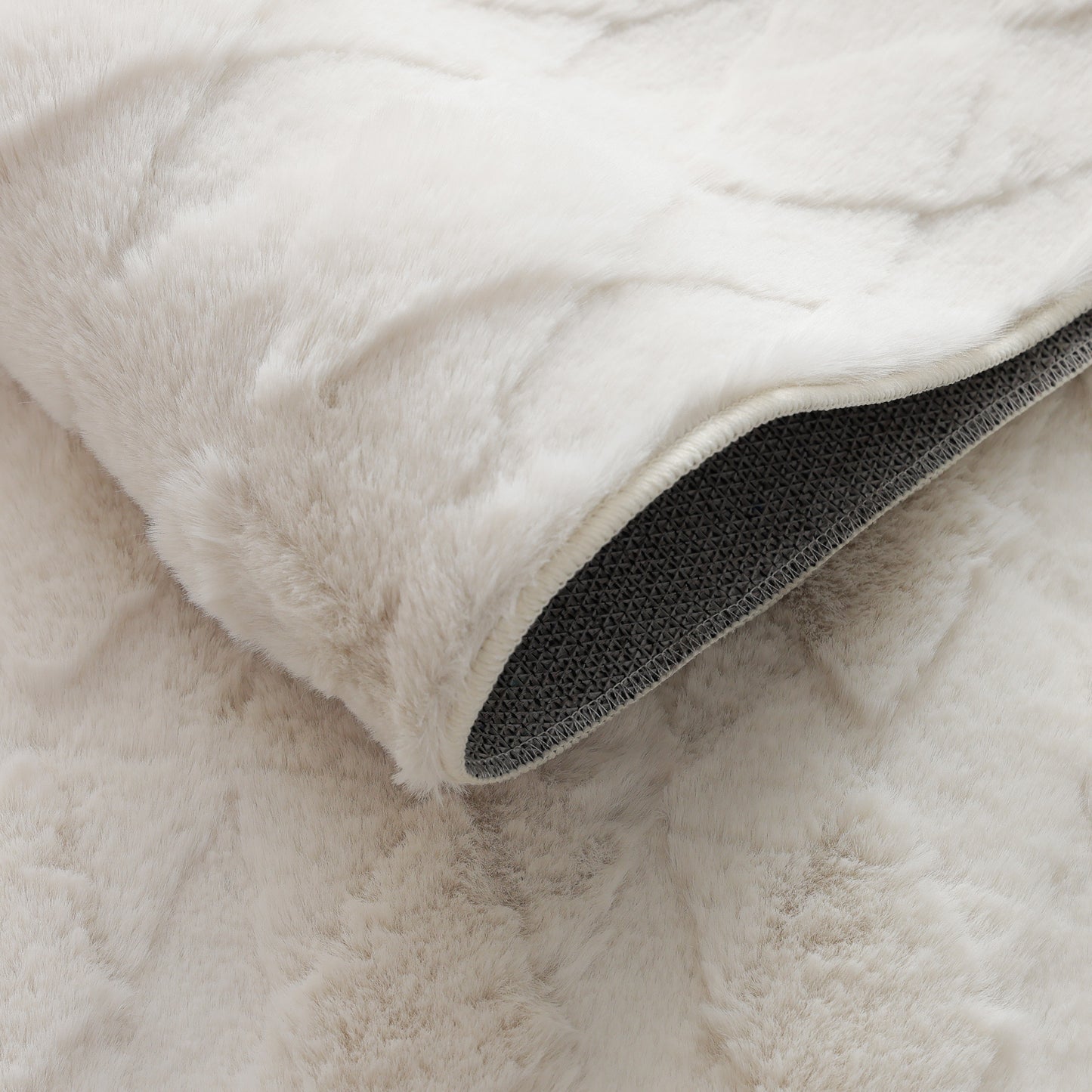 Cream Modern Diamond Geometric Shag Rug - The Rug Market