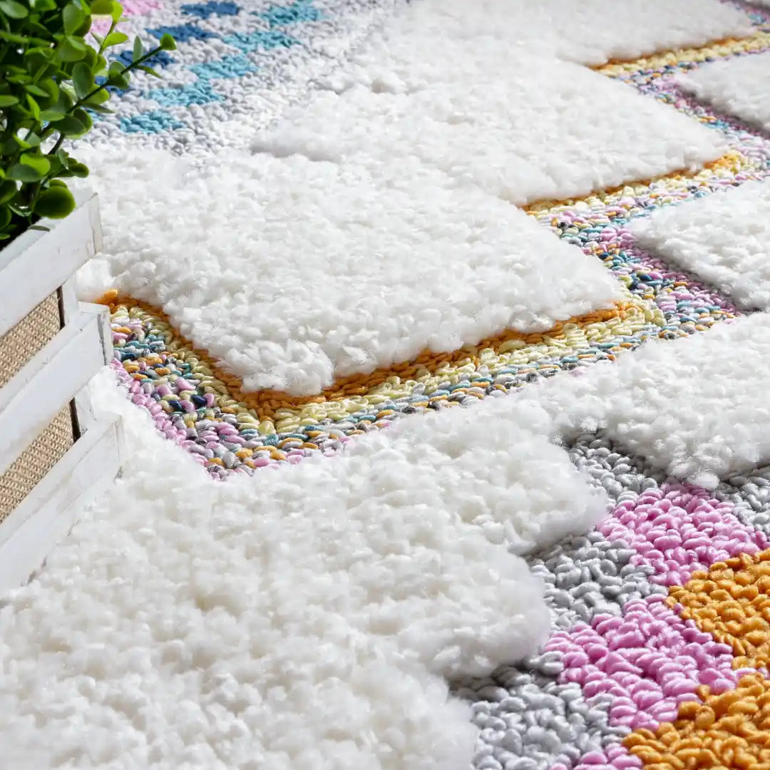 Off-White Multicolor Contemporary Boho Shag Rug