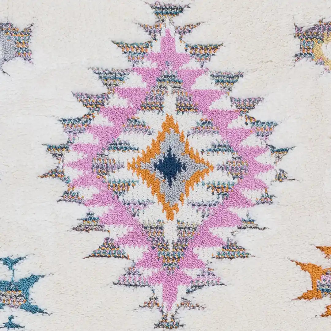 Off-White Multicolor Diamond Contemporary Shag Rug