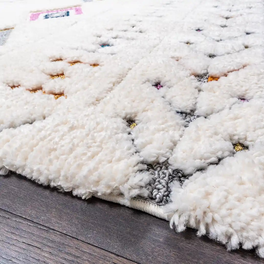 Off-White Multicolor Diamond Motif Contemporary Rug