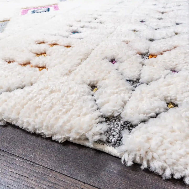 Off-White Multicolor Diamond Motif Contemporary Rug