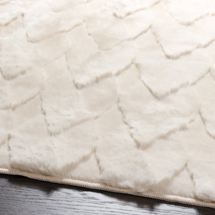 Pelo Diamond Washable Rug