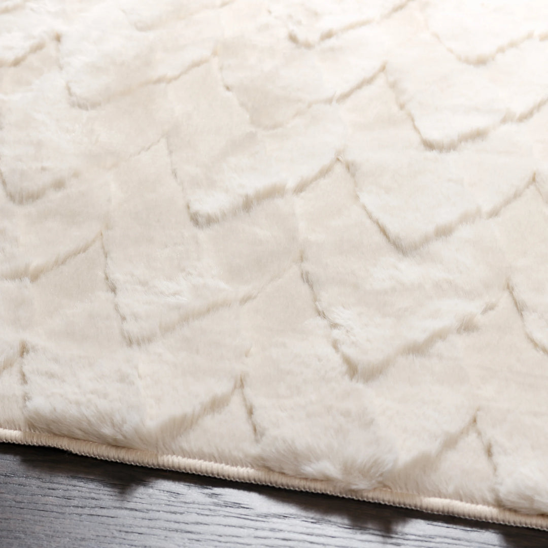 Pelo Diamond Washable Rug