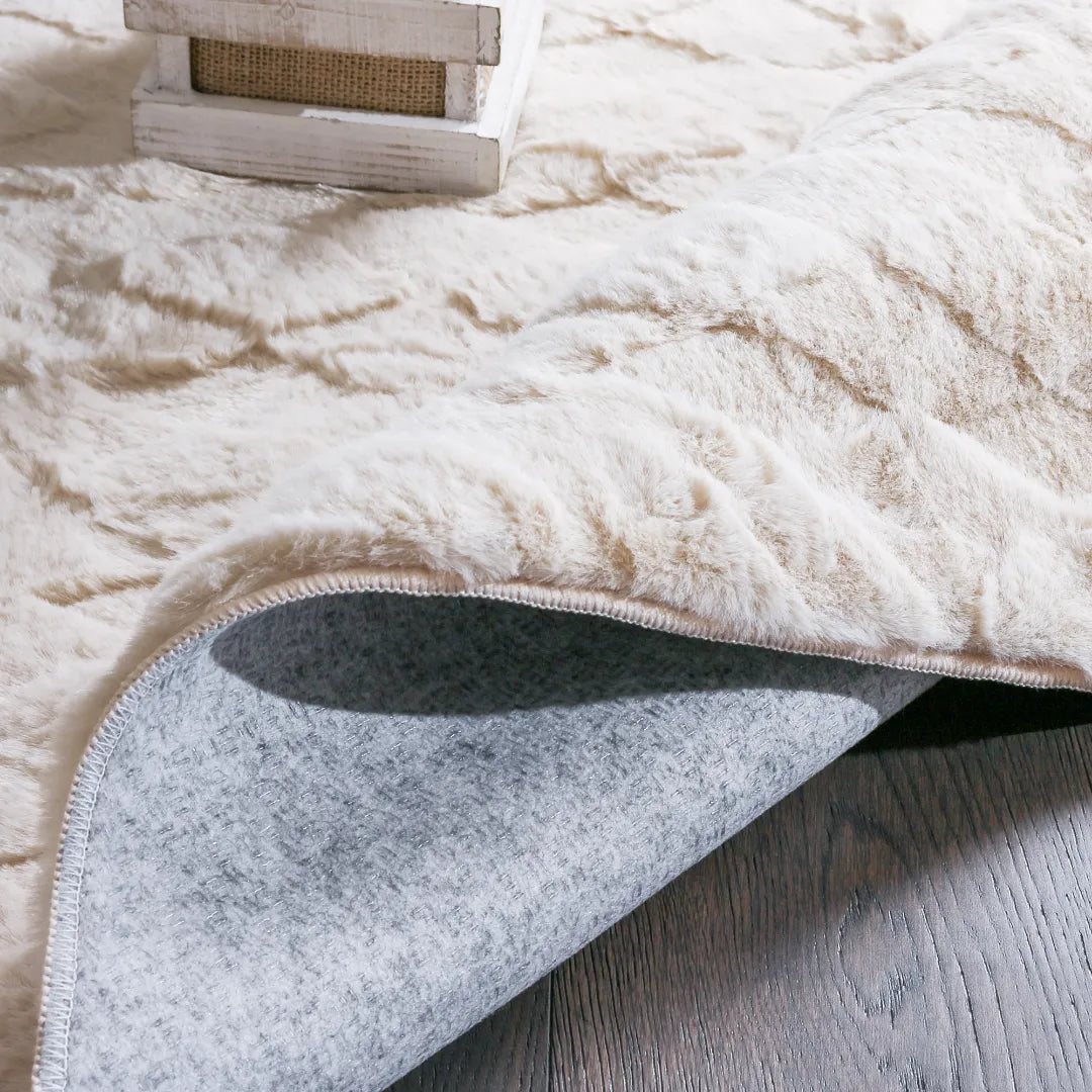 Pelo Diamond Washable Rug