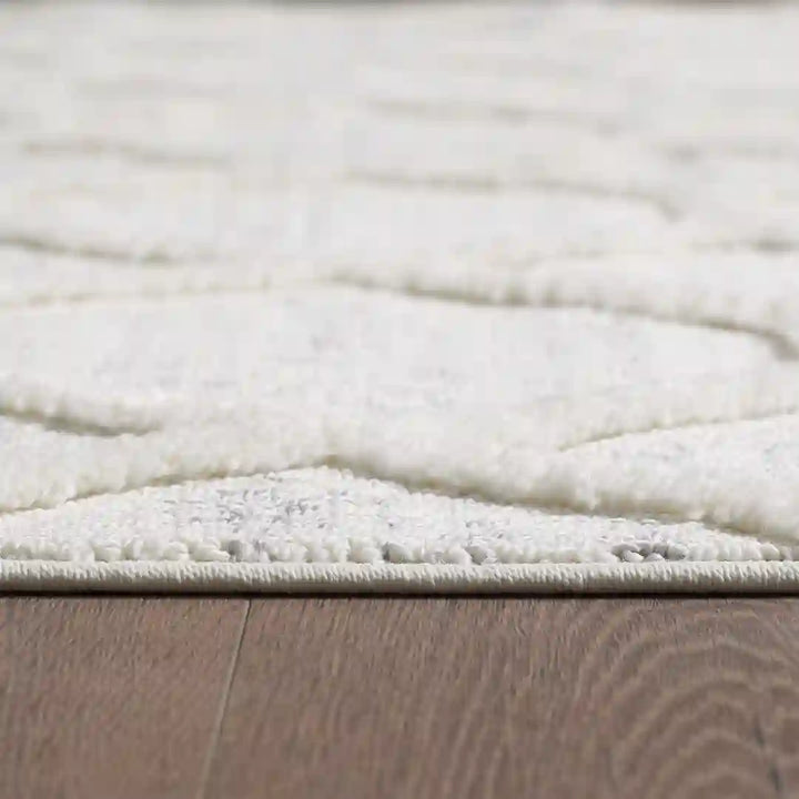 Off-White Grey Trellis Nexus Moroccan Shag Rug