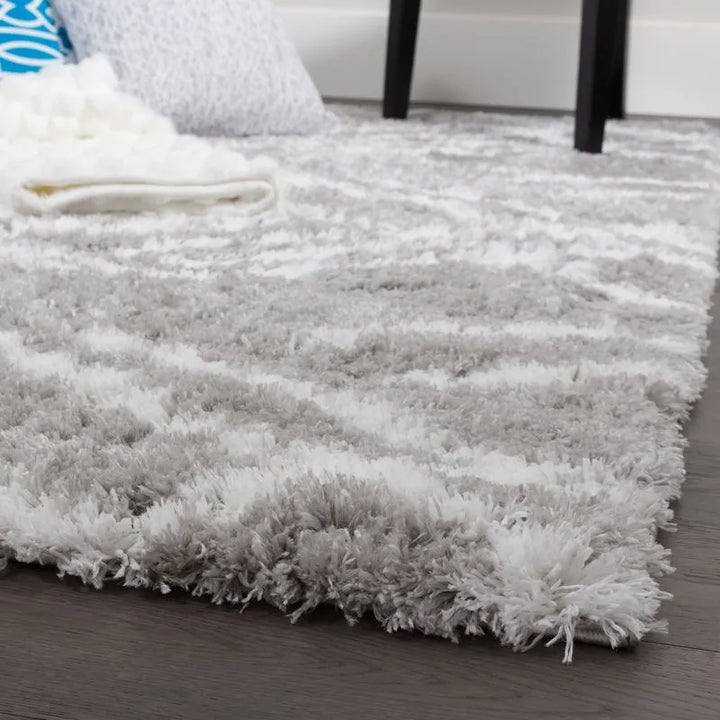 Grey White Lattice Lines Moroccan Shag Rug